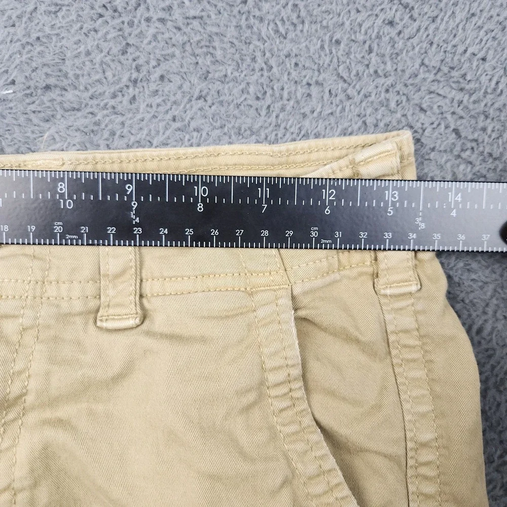 AE Y2K Cargo Shorts Size 26